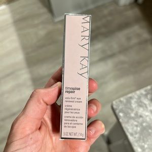 Mary Kay - Timewise Repair - volu-firm eye renewal cream